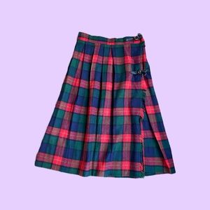 Vintage 80s / 90s Red and Green Plaid Christmas Kilt Wrap Skirt 🔥